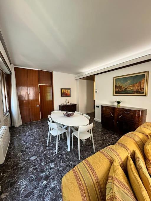 Madoneta Apartamento *